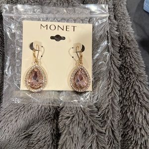 Monet drop earrings with lever back. Light pink/purple color.